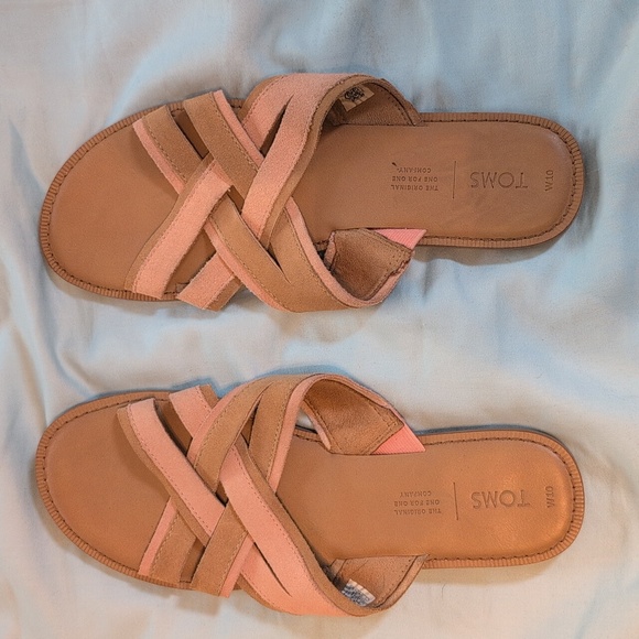 TOMS Women's Sandals in Pink and Tan - Picture 1 of 3